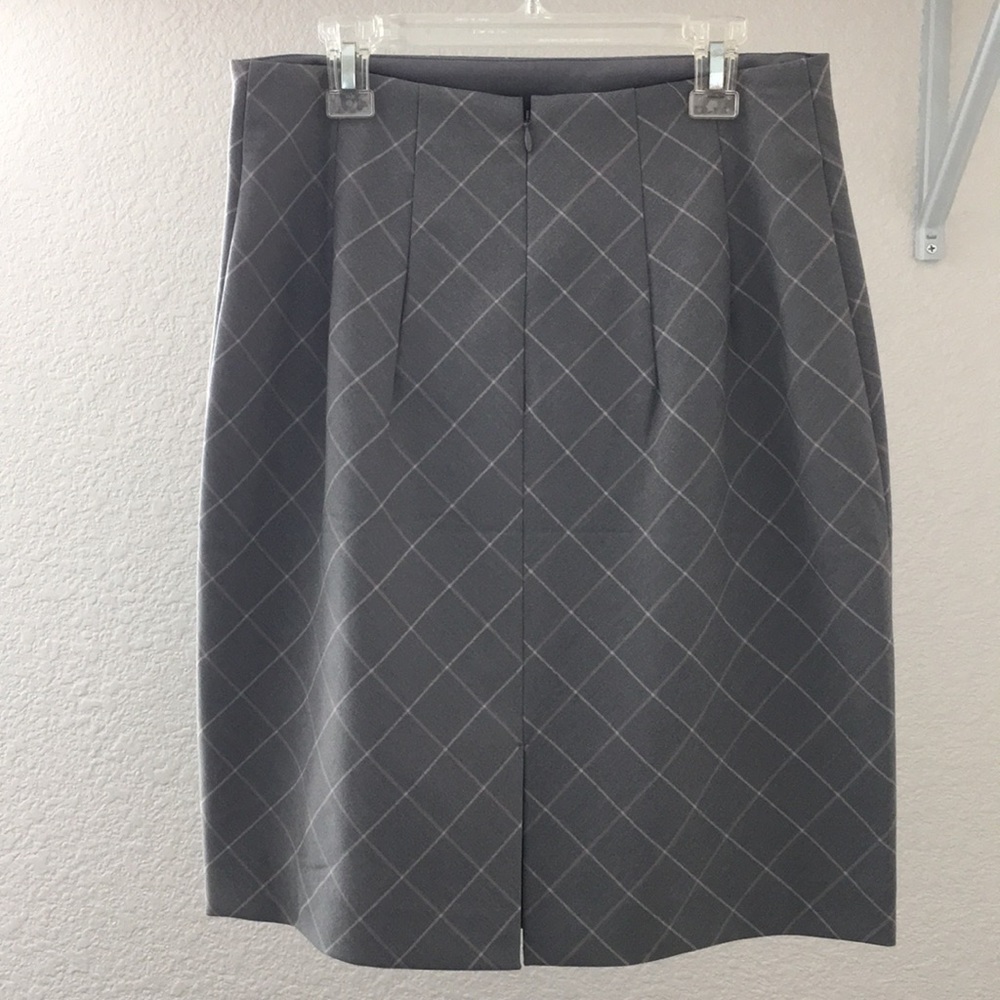 Express skirt, never worn - Picture 2 of 2